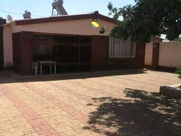 Emganwini Beautiful House For Sale (At Glenkara)