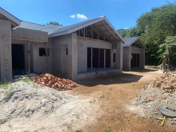 Incomplete House In Glen Lorne