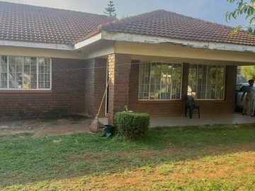 4-Bedroom Family Home in Mount Pleasant Heights, Harare North