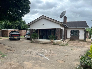 4 Bedroom Family House with Borehole in Greendale, Harare East