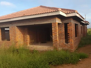 Incomplete 4-Bed Home for sale in Glenwood Park, Harare