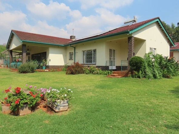 Spacious Family Home for sale in Mandara!