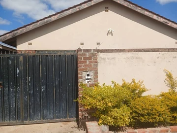 4 Bedroom House for Sale in Fairview, Harare with Prime Facilities