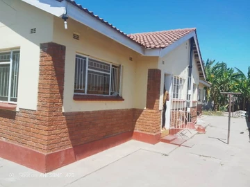 Mainway Meadows. 4 Bedroomed house