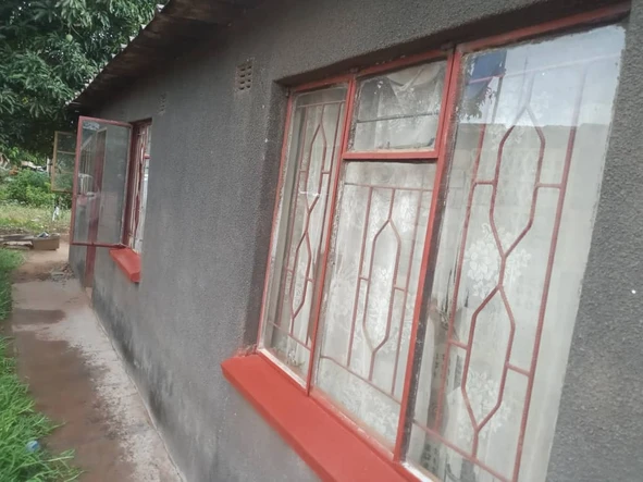 Mbizo 7 house for sale 