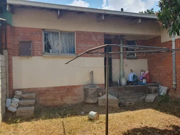  1-Bedroom Garden Flat in Ardbennie, Harare