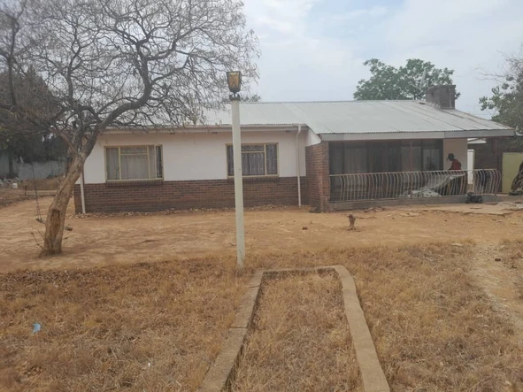 3-Bed House with Extra Features in Sunning Hill, Bulawayo for Sale