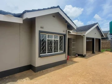 Charming 3-Bedroom House for Sale in Bloomingdale, Harare West