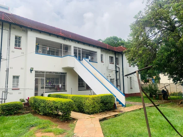 Spacious 2-Bedroom Apartment with Versatile Layout for sale in Upper Avenues, Harare 