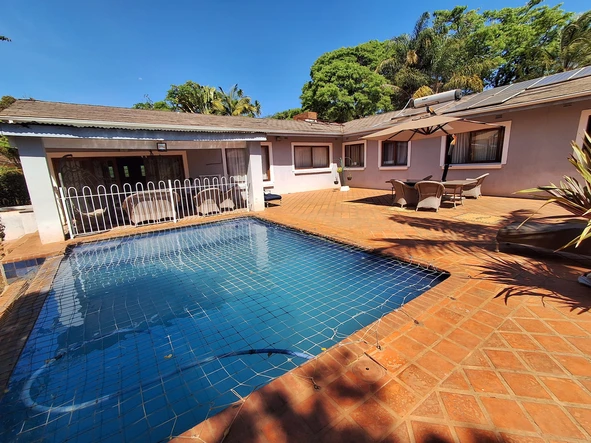 4 bed , Family House with Pool & Borehole in Greendale North, Harare