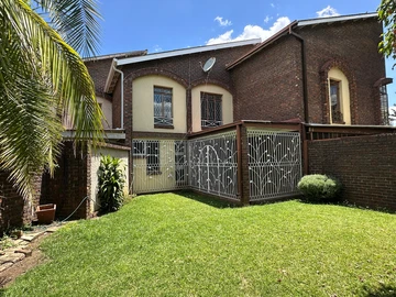 Avondale - Secure 2 Bedroom Townhouse