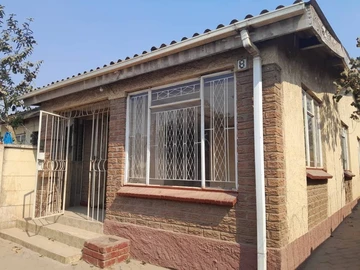 3 Bedroom House for Rent in Mabvuku, Harare - 200m² Plot