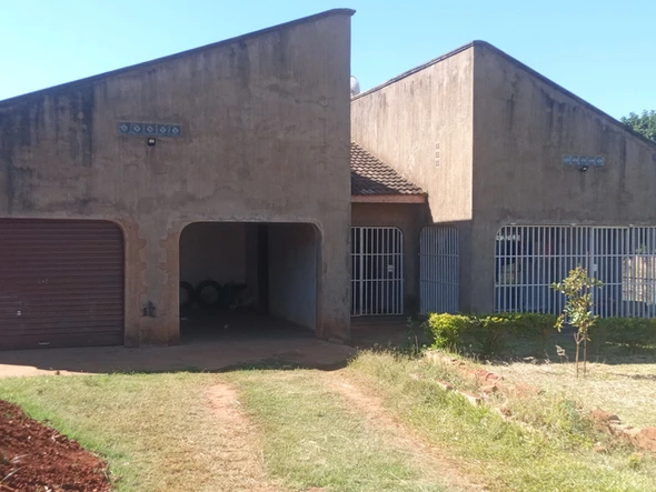 5-Bedroom Family Home for Sale in Charlotte Brooke, Harare with Borehole