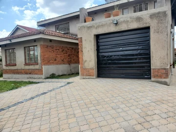 A Cute Quiant Double Storey Just Been Renovated