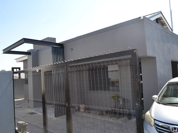 5-Bedroom Ruwa House for Sale with Borehole in Mabvazuva, 400m²