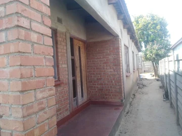 Five rooms house for sale in Mkoba Village 5