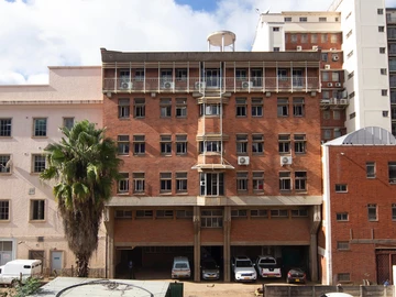 Resuced To Go Cbd Commercial Building For Sale