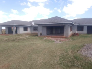 Spacious 5-bedroom House for Sale in Mount Pleasant Heights, Harare