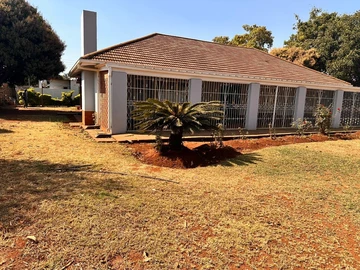 3BR Cozy House for Sale in Belvedere, Harare - 1375 m² Land