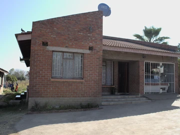 3-Bedroom Family Home with Garage For Sale in Glen Norah, Harare