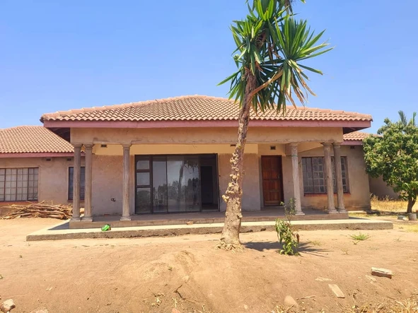 4-Bedroom Family Home for Sale in Manresa, Harare East