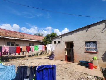 Corehouse in Unit K, Chitungwiza : on 200m² Plot