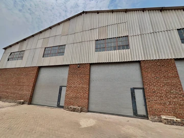 Warehouse For Rent In Waterfalls 