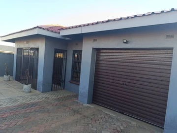 Timire Ruwa House For Sale