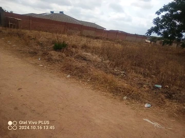 Prime 1000m² Land Lot For Sale in Haydon Park, Harare West