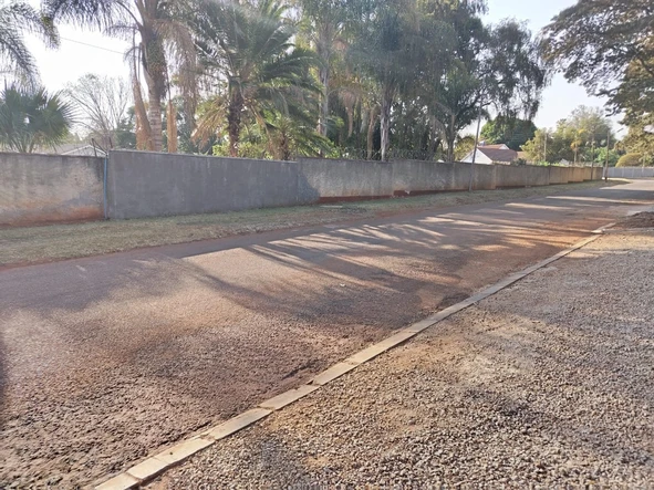 4000m² flat Residential Land in Borrowdale near blue roof,compliance certificate available 