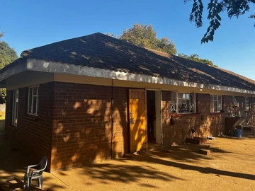 3-Bedroom Haven in New Marlborough, Harare with Verandah & Staff Quarters