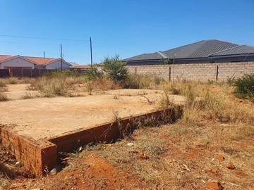 Spacious 575m² Land For Sale in Mahatshula, Bulawayo North