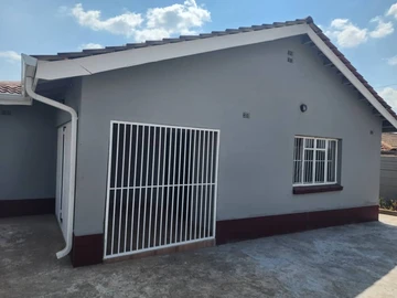 Exceptional 4-Bedroom House for Sale in Tynwald, Harare West