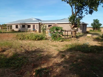 5-Bedroom Family House with Utilities in Chegutu, Mashonaland West