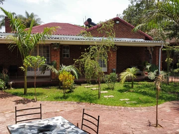 Luxurious 6-Bedroom Flat for Rent in North Greendale, Harare