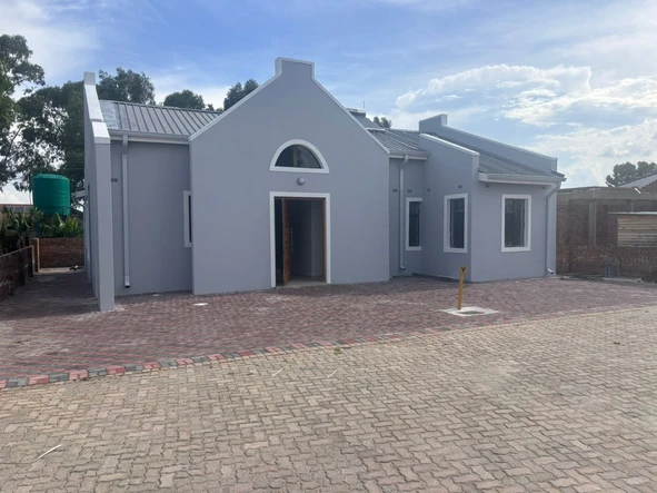 4-Bedroom Townhouse with Upgraded Amenities in Arlington, Harare South