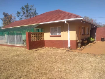 Bulawayo, Matsheumphlope, House For Sale