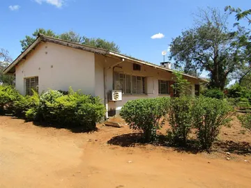 House for Sale in Chiredzi Low Density