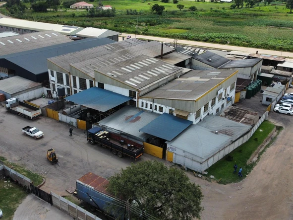 2000 sqm Waterfalls Warehouse & Factory for rent