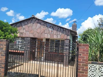 House for Sale in Glen View, Harare High Density