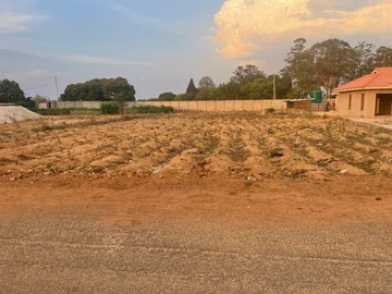 1027 m² Residential Land for Sale in Manresa, Harare East