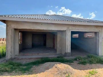  Family Home for Sale in Glaudina, Harare West