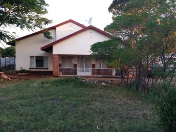 Modern Executive House for Sale in Queens park West Bulawayo