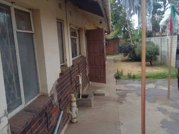 House For Sale In Nkwisi Gardens, 9Km From Cbd Hre