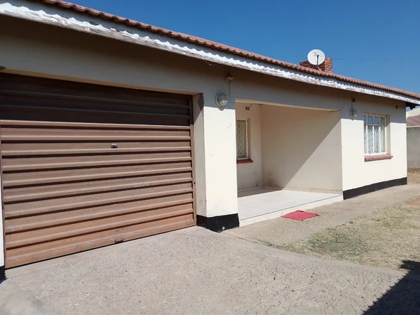 House For Sale In Zimre park