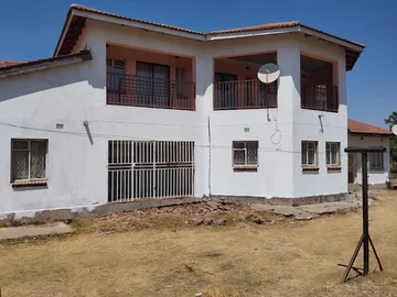 Prime Norton Twinlakes Double Storey: Versatile Investment Opportunity