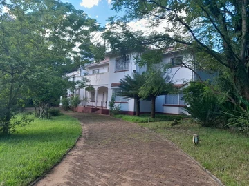 Mutare. Lovely double storey house in Murambi