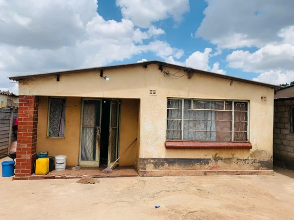  4-Bedroom Home for sale in Kambuzuma, Harare