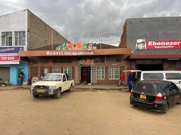 Mufakose Commercial Property For Sale