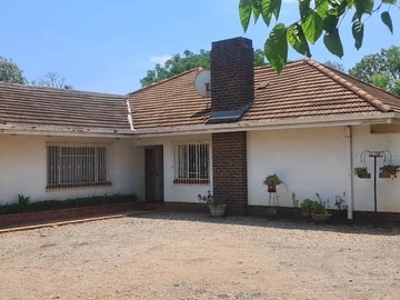 4-Bedroom Family Home in Mount Pleasant, Harare with Modern Amenities